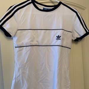 Adidas T-Shirt